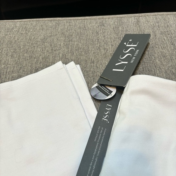 Lyssé Women's Kick Flare Cropped Leggings, White, XL (16-18) - Picture 4 of 9